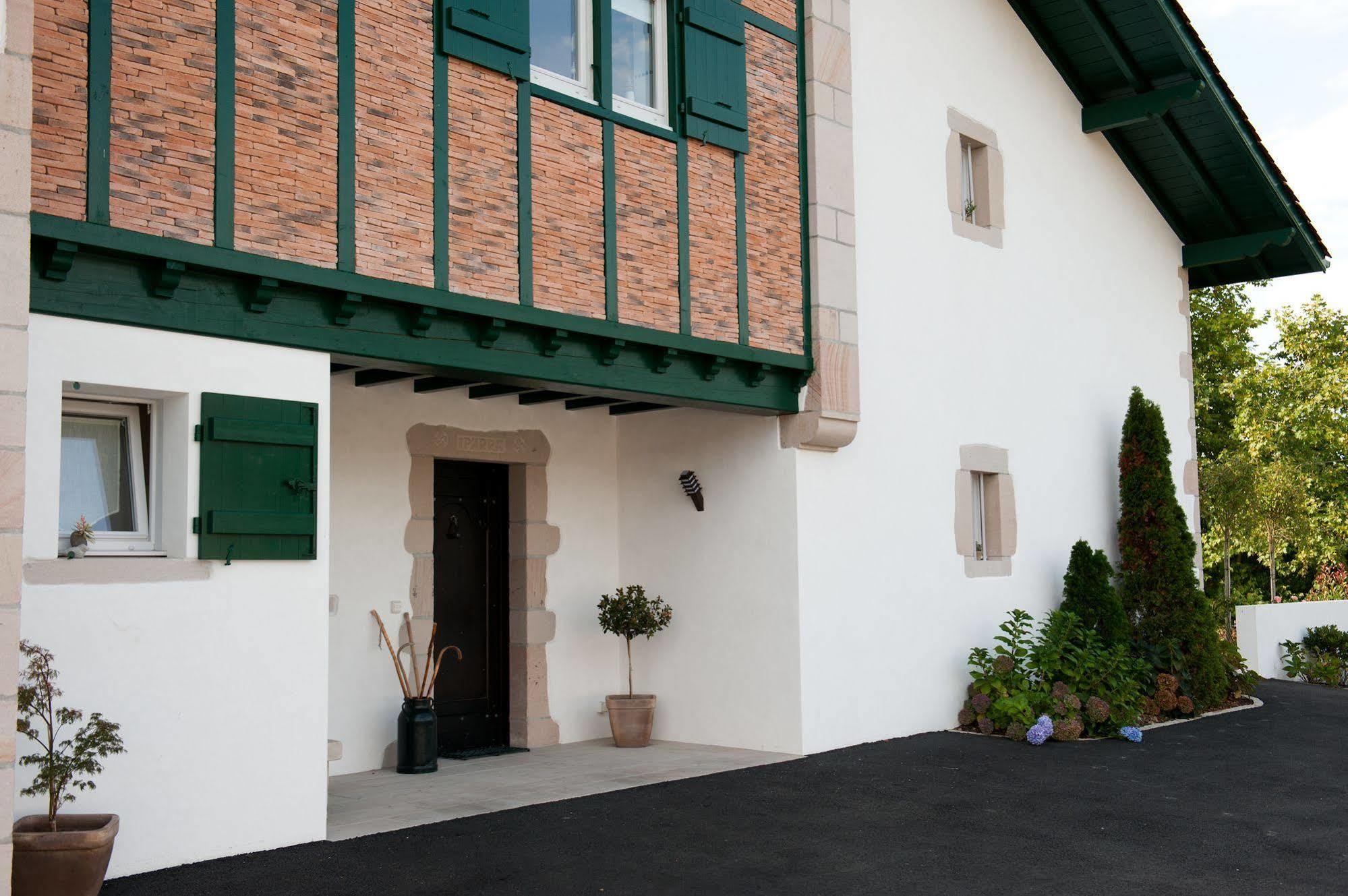 Maison D'Hote Iparra- Pays Basque Arcangues Bagian luar foto